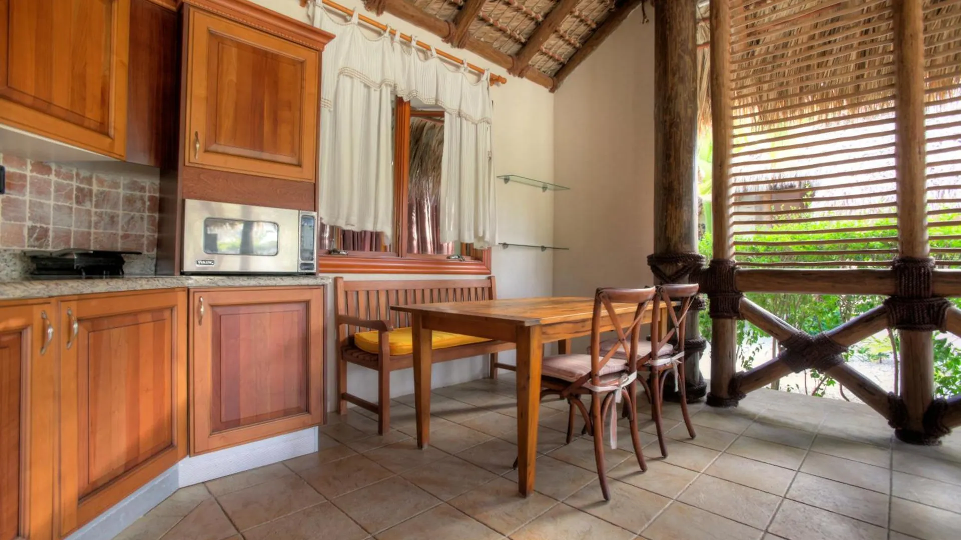 Cap Cana Villa For Rent - Luxury Illa With Access To Eden Roc Beach Punta Cana