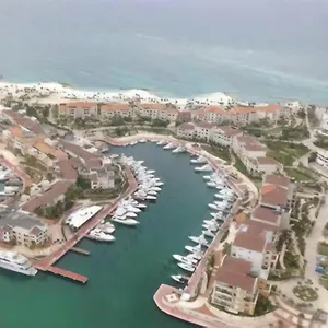 Cap Cana Luxurious Marina Apartamento