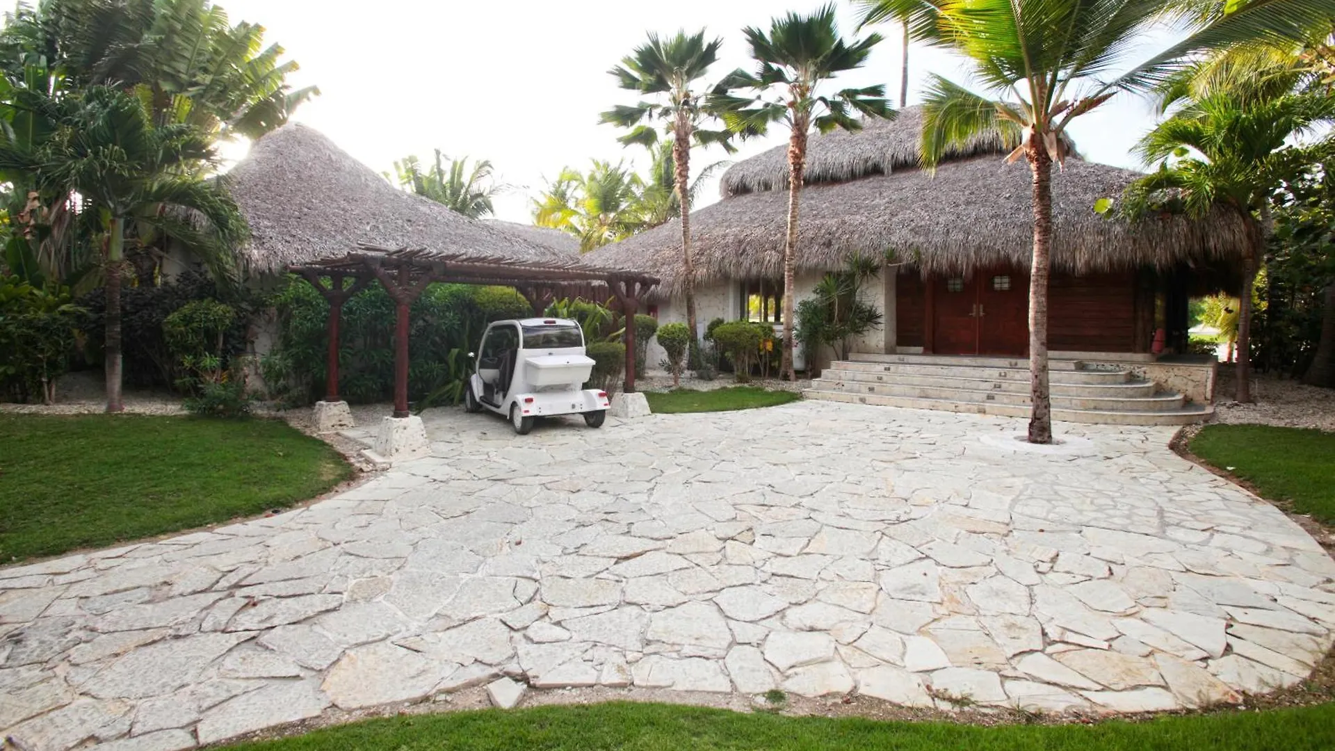 Cap Cana Villa For Rent - Luxury Illa With Access To Eden Roc Beach بونتا كانا جمهورية الدومينيكان