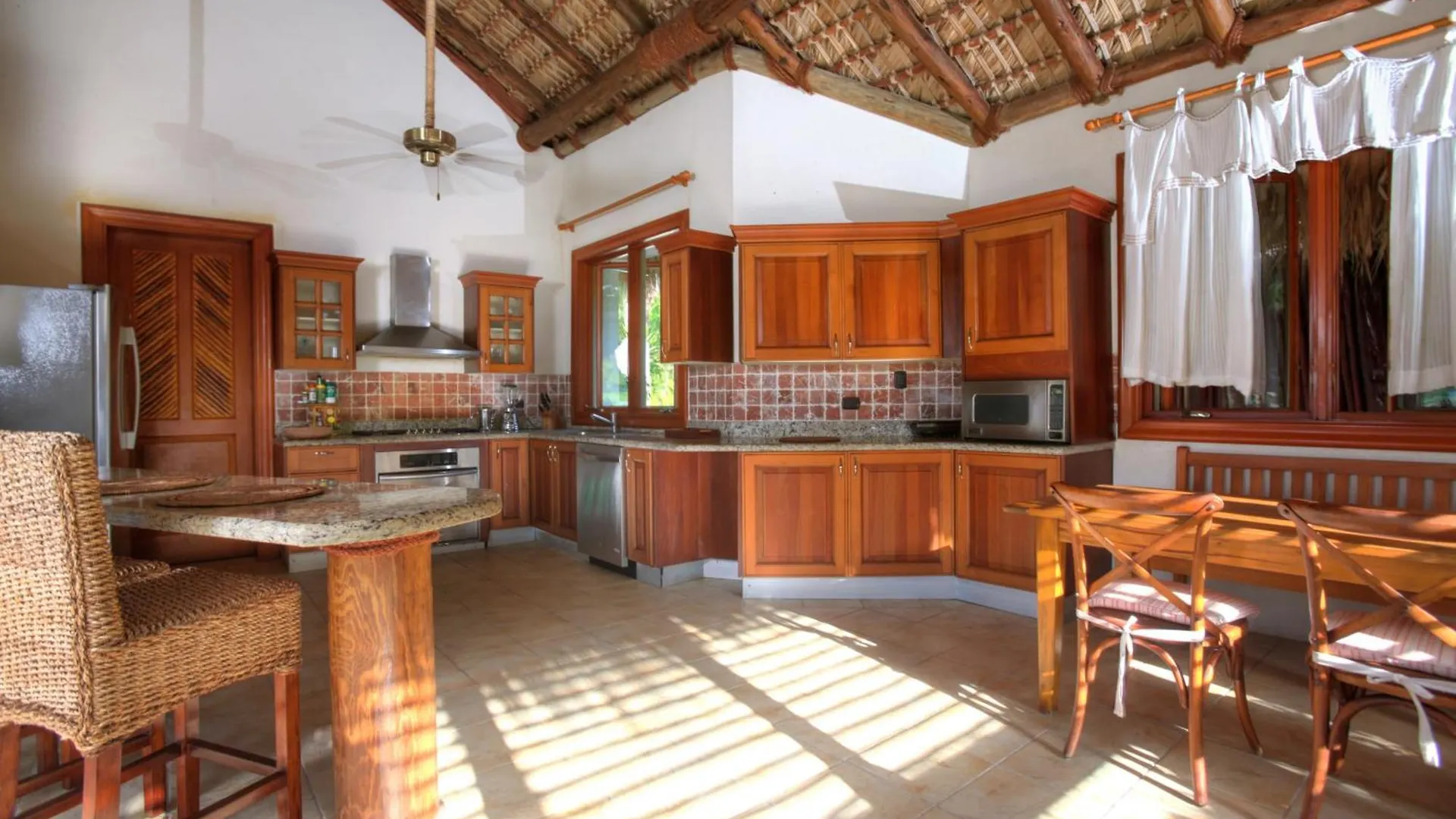 Cap Cana Villa For Rent - Luxury Illa With Access To Eden Roc Beach بونتا كانا