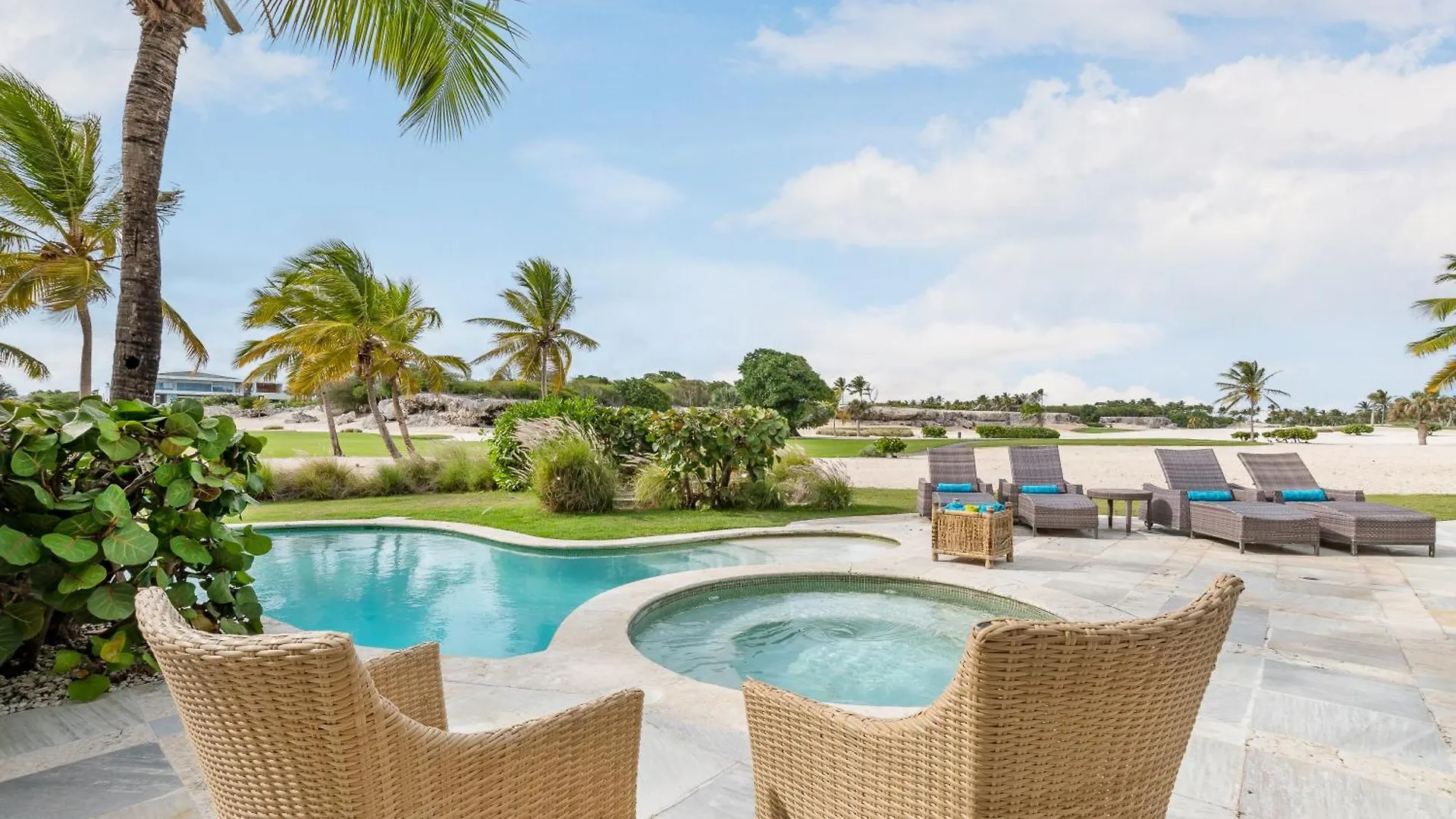 Cap Cana Villa For Rent - Luxury Illa With Access To Eden Roc Beach بونتا كانا