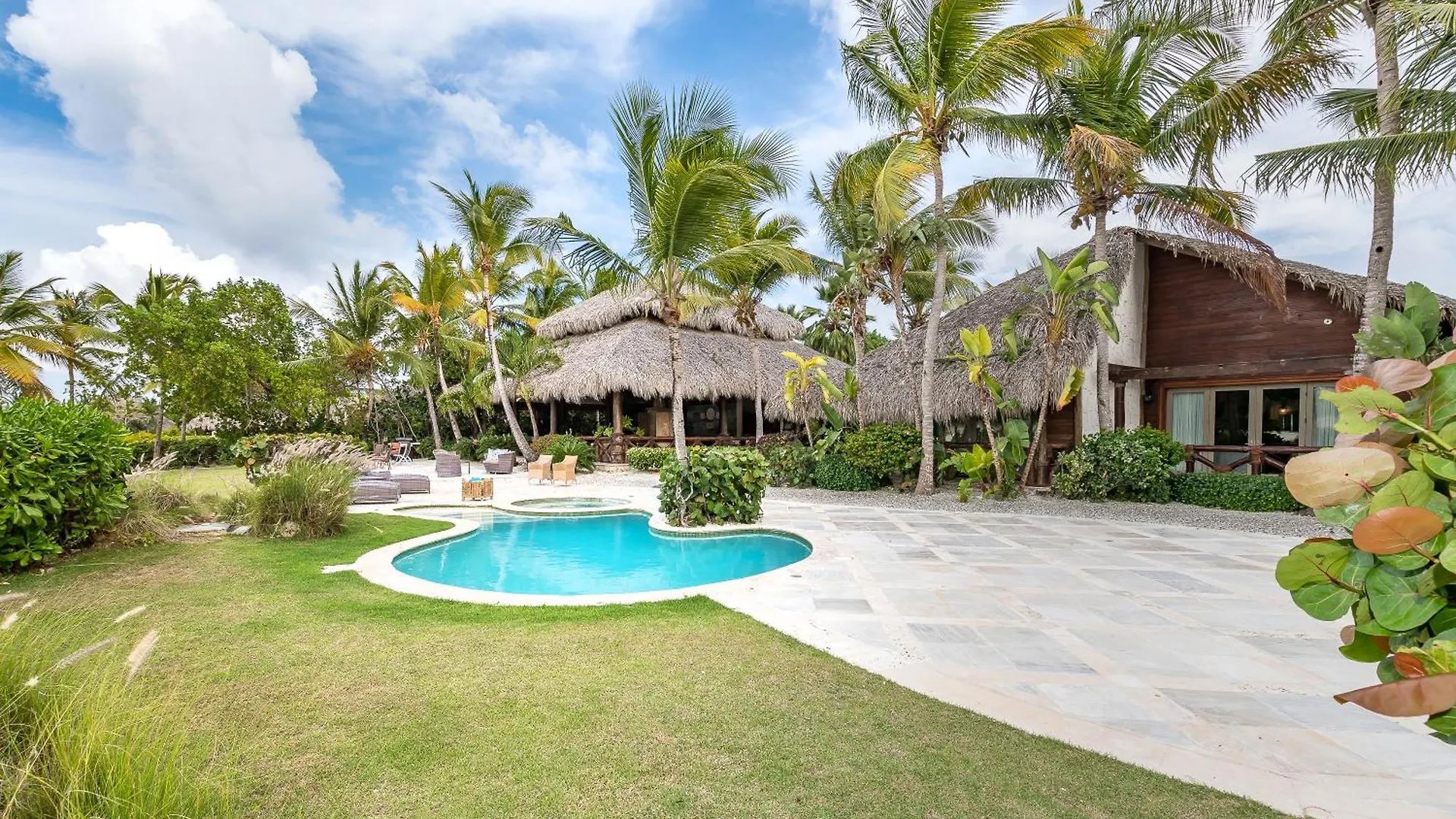 Cap Cana Villa For Rent - Luxury Illa With Access To Eden Roc Beach بونتا كانا